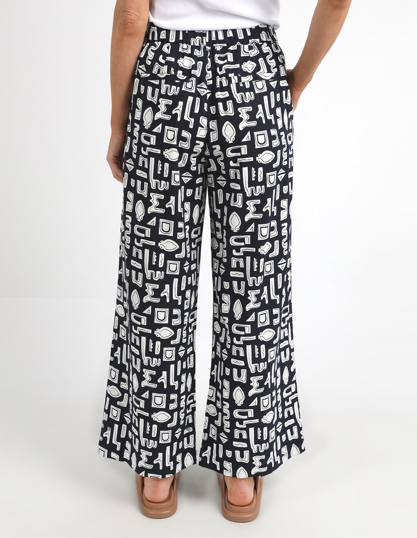 Foxwood Etched Geo Pant