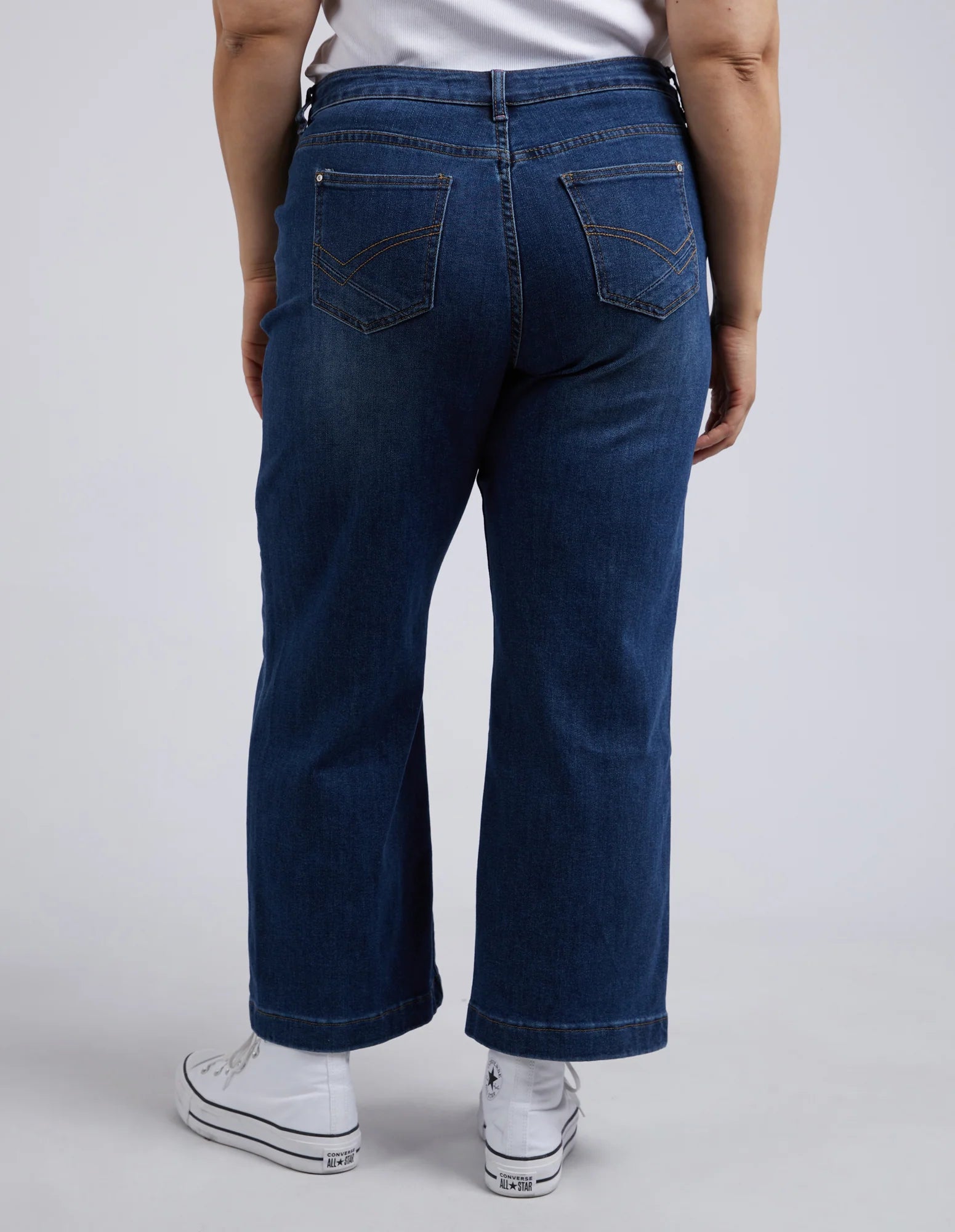 Womens larger size jeans curve