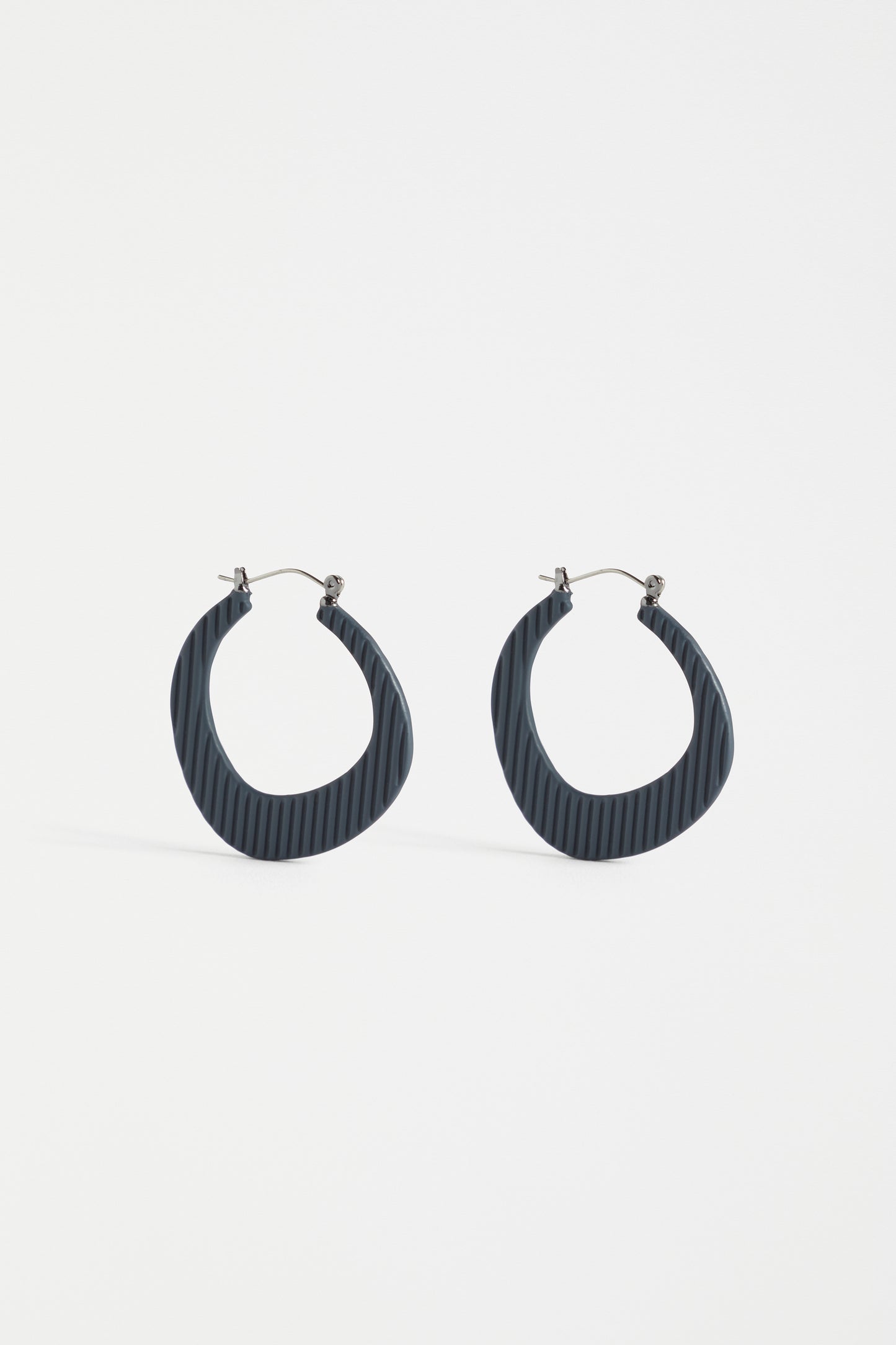 Elk Perda Hoop Earring